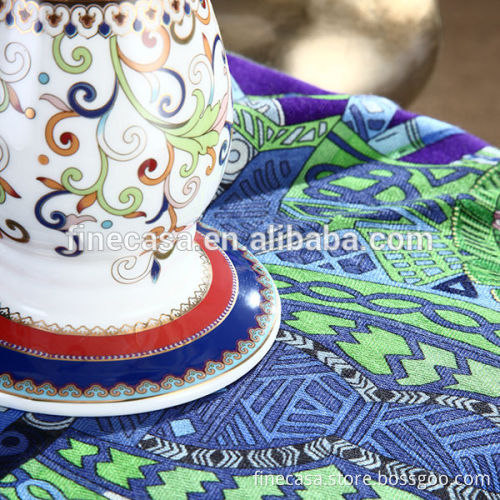 Luxury Fine White Porcelain Candle Holder of Grand Banquet